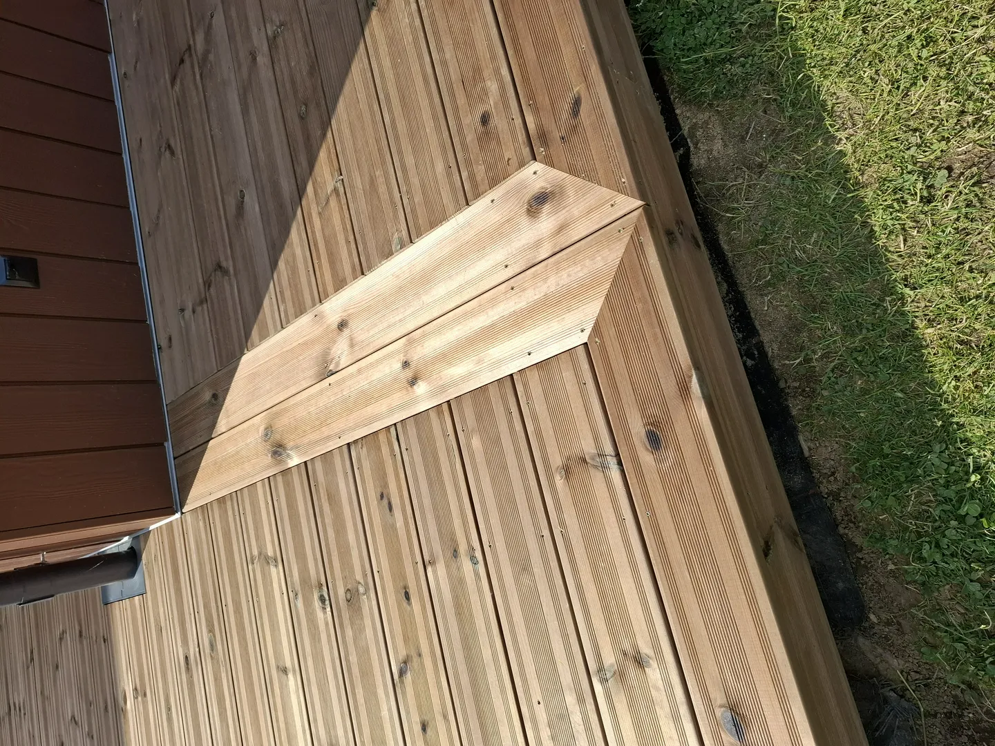 budowa tarasu z drewna